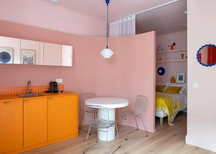 Pink - 4 Pax - Chartrons Jardin Public - Clim - Parking Appartamento *