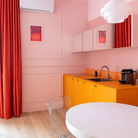 Appartement Pink - 4 Pax - Chartrons Jardin Public - Clim - Parking *