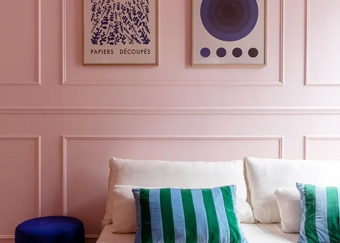 Pink - 4 Pax - Chartrons Jardin Public - Clim - Parking * 波尔多